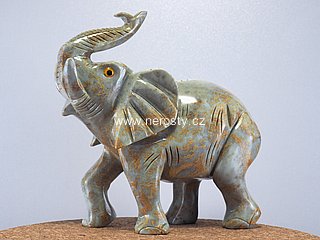 vápenec, slon