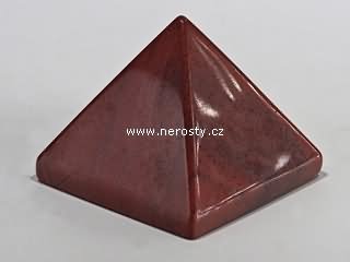 achát, pyramida