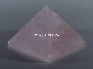 růženín, pyramida