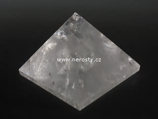 křišťál, pyramida