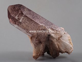 křišťál, hematit