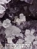 ametyst geoda, kalcit