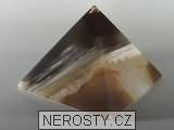 achát, pyramida