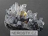 chalkopyrit, křišťál